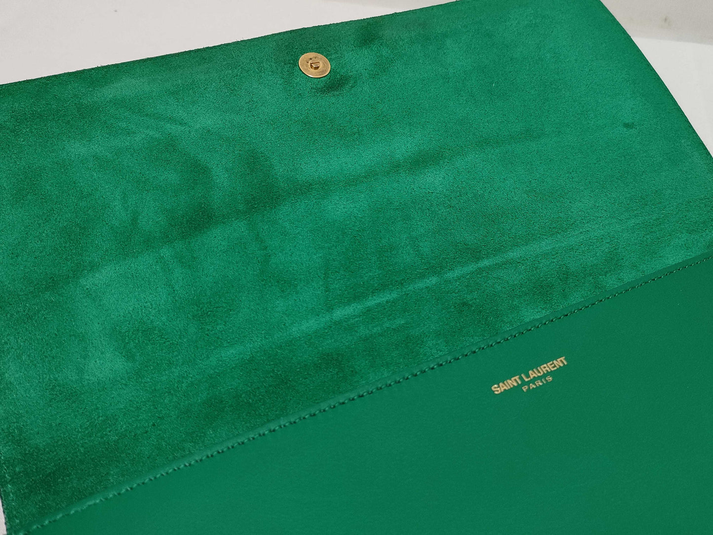 SAINT LAURENT Yves Saint Laurent Classic Ligne Y Clutch Bag in Green Smooth Calfskin Leather with Gold Accents, 311213, 2020