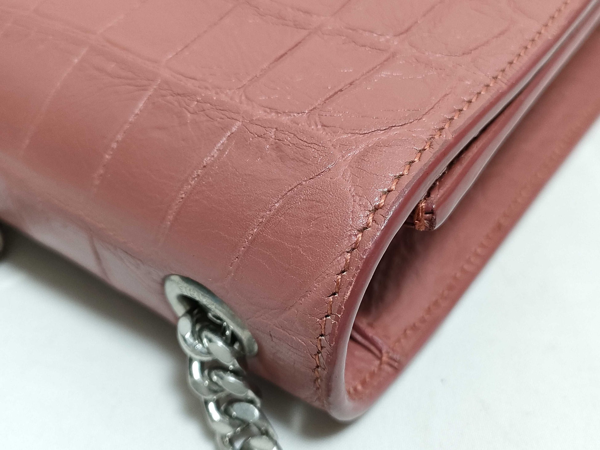 SAINT LAURENT Yves Saint Laurent Medium Tassel Kate Shoulder Bag in Peach Crocodile-Embossed Leather and Silver 