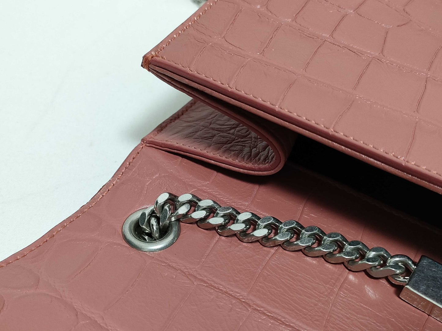 SAINT LAURENT Yves Saint Laurent Medium Tassel Kate Shoulder Bag in Peach Crocodile-Embossed Leather and Silver 