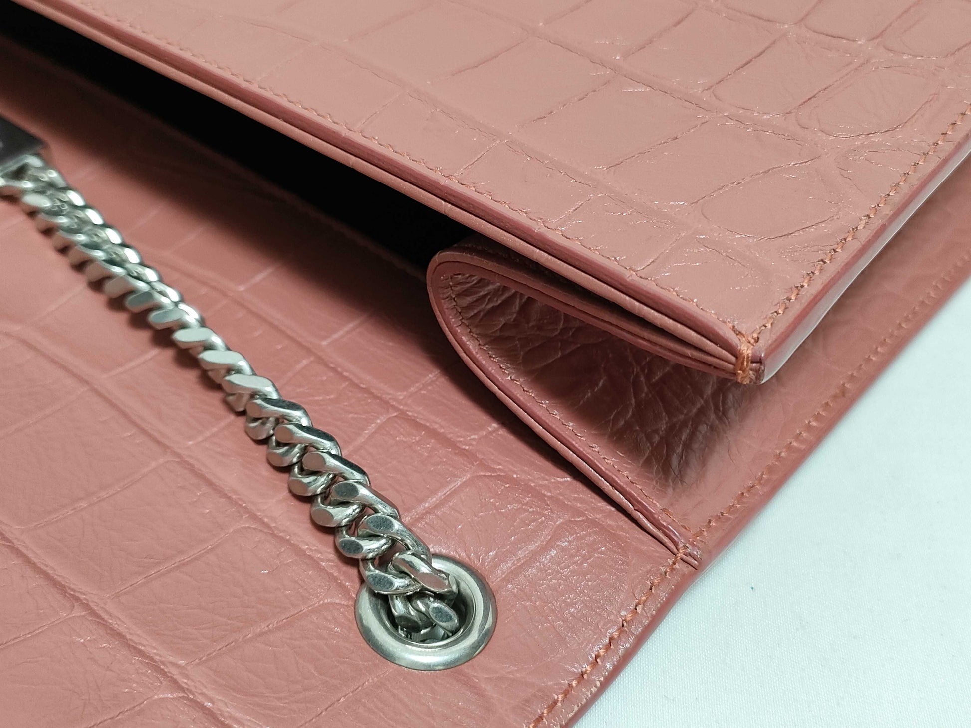 SAINT LAURENT Yves Saint Laurent Medium Tassel Kate Shoulder Bag in Peach Crocodile-Embossed Leather and Silver 