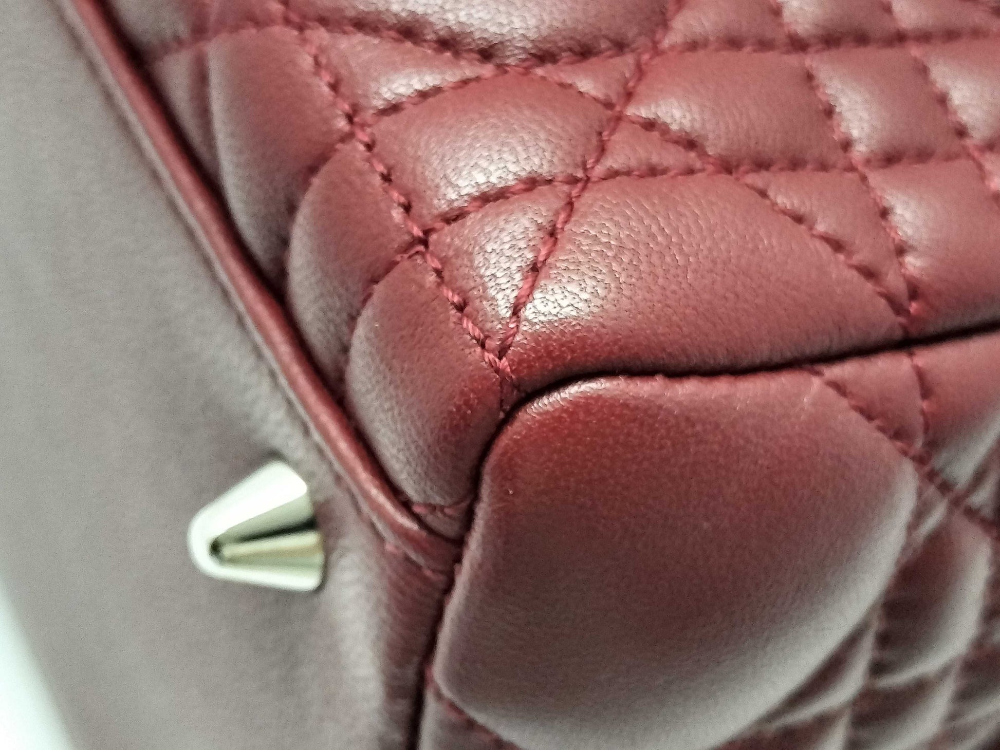 Dior Lady Dior Medium Zip Maroon Cannage Lambskin Leather Silver Handbag 96-MA-1060