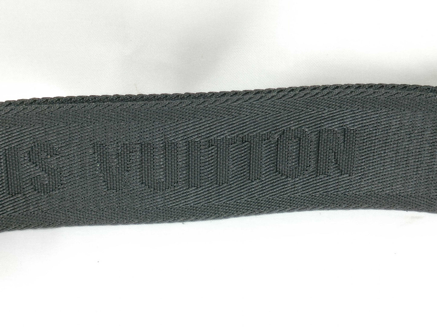 LOUIS VUITTON Louis Vuitton Signature Adjustable Strap Black with Black Hardware 95*4.5*0.5cm Strap