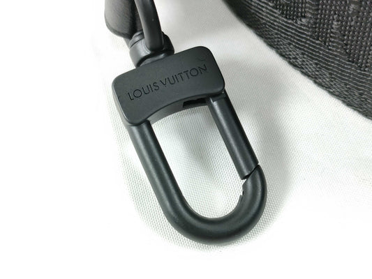 LOUIS VUITTON Louis Vuitton Signature Adjustable Strap Black with Black Hardware 95*4.5*0.5cm Strap