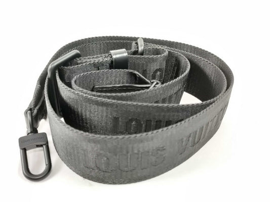 LOUIS VUITTON Louis Vuitton Signature Adjustable Strap Black with Black Hardware 95*4.5*0.5cm Strap