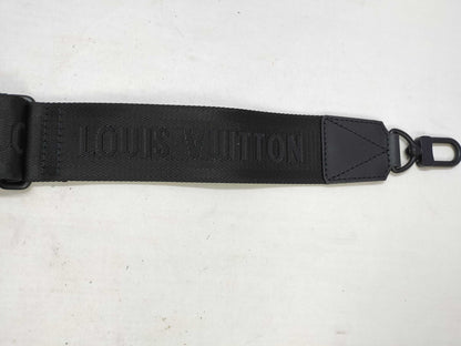 LOUIS VUITTON Louis Vuitton Signature Adjustable Strap Black with Black Hardware 95*5*.05cm Strap