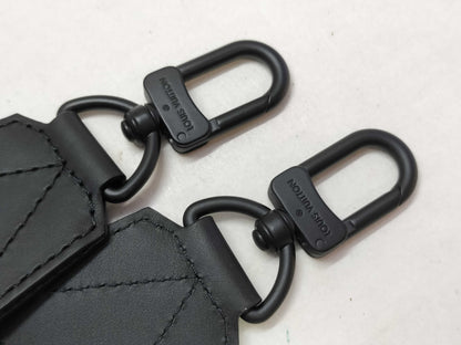 LOUIS VUITTON Louis Vuitton Signature Adjustable Strap Black with Black Hardware 95*5*.05cm Strap