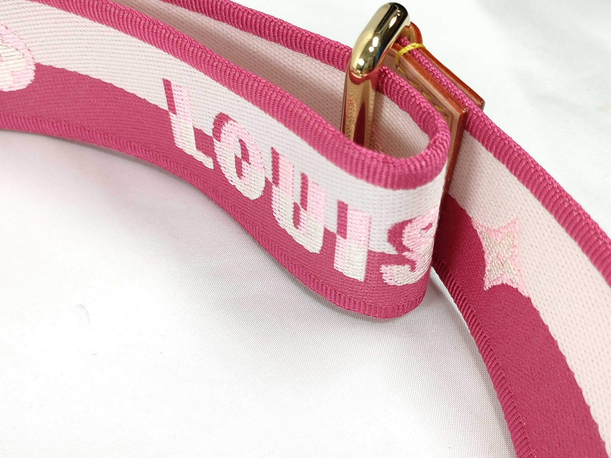 LOUIS VUITTON Louis Vuitton Signature Adjustable Strap in Pink/Beige with Gold Hardware, 95cm x 4.5cm x 0.5cm