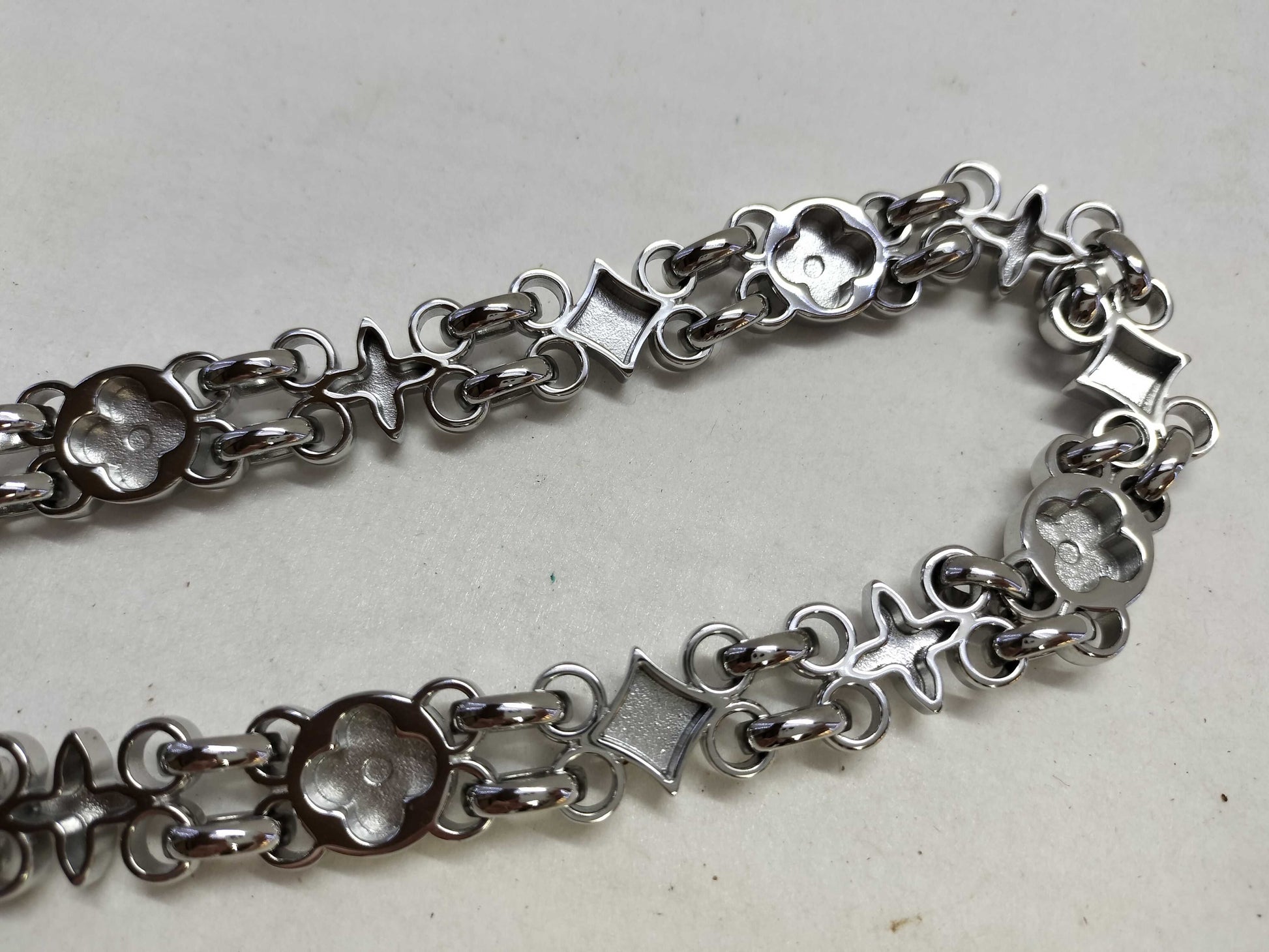 LOUIS VUITTON Monogram Chain Strap, Silver Hardware, 55*2*.05cm Strap