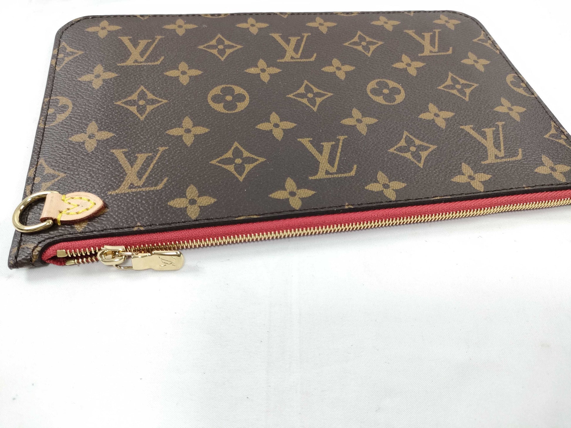 LOUIS VUITTON Monogram Louis Vuitton Neverfull Pouch / Brown Monogram Canvas / Gold Hardware Other Accessories
