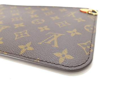 LOUIS VUITTON Unidentified Monogram Louis Vuitton Neverfull Pouch / Brown Monogram Canvas / Gold Hardware Pouch