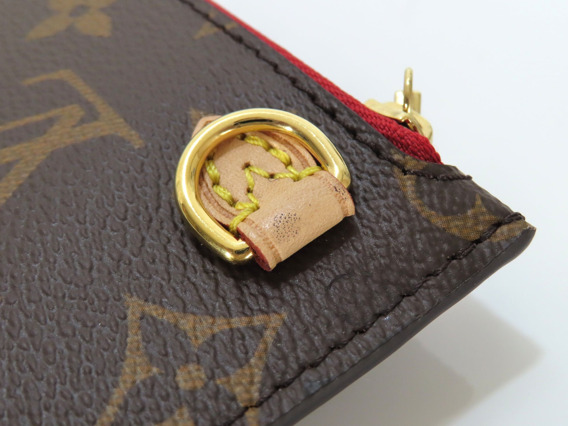 LOUIS VUITTON Unidentified Monogram Louis Vuitton Neverfull Pouch / Brown Monogram Canvas / Gold Hardware Pouch