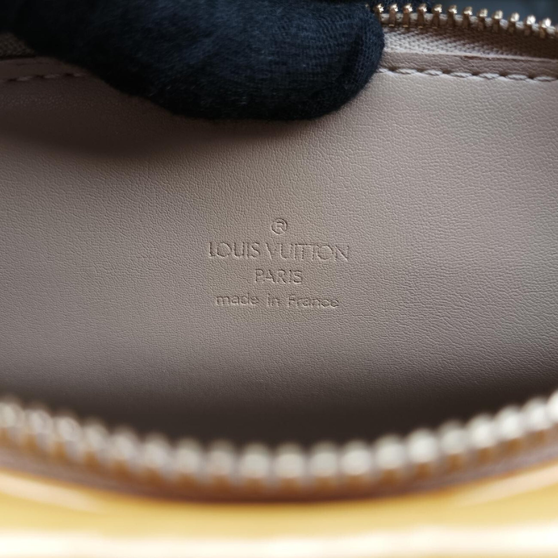 LOUIS VUITTON Motto Yellow Vernis M91059TH0014 Shoulder Bag