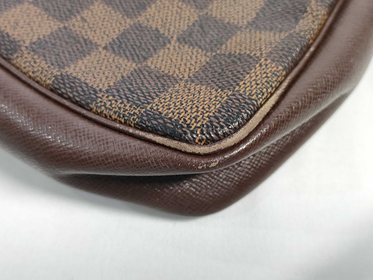 LOUIS VUITTON RFID verification not possible, serial number verification not possible, Damier Louis Vuitton Damier Truth handbag, accessory pouch, handbag