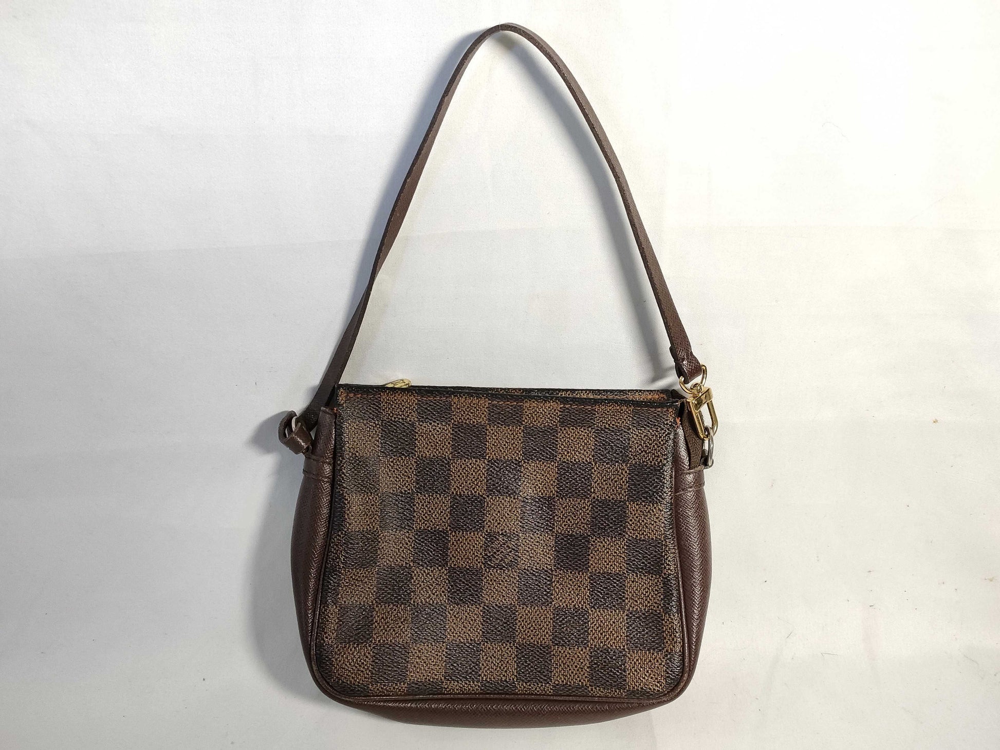 LOUIS VUITTON RFID verification not possible, serial number verification not possible, Damier Louis Vuitton Damier Truth handbag, accessory pouch, handbag