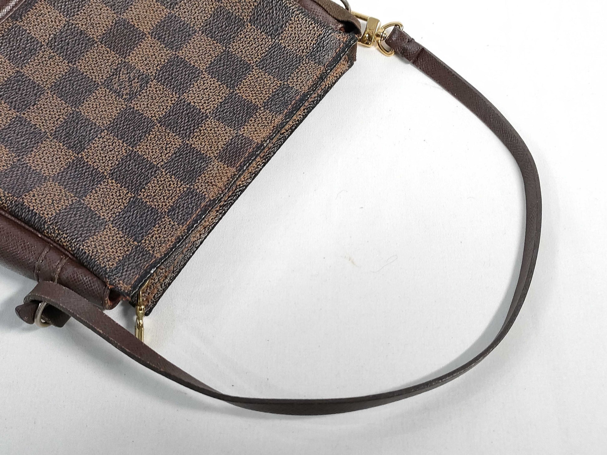 LOUIS VUITTON RFID verification not possible, serial number verification not possible, Damier Louis Vuitton Damier Truth handbag, accessory pouch, handbag