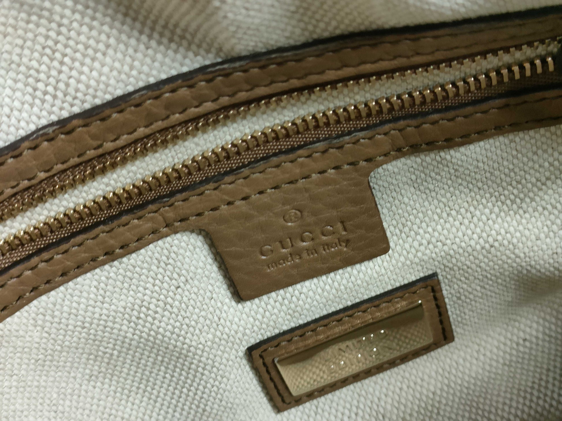 GUCCI Soho Gucci Soho Shoulder Bag Python Shoulder Bag