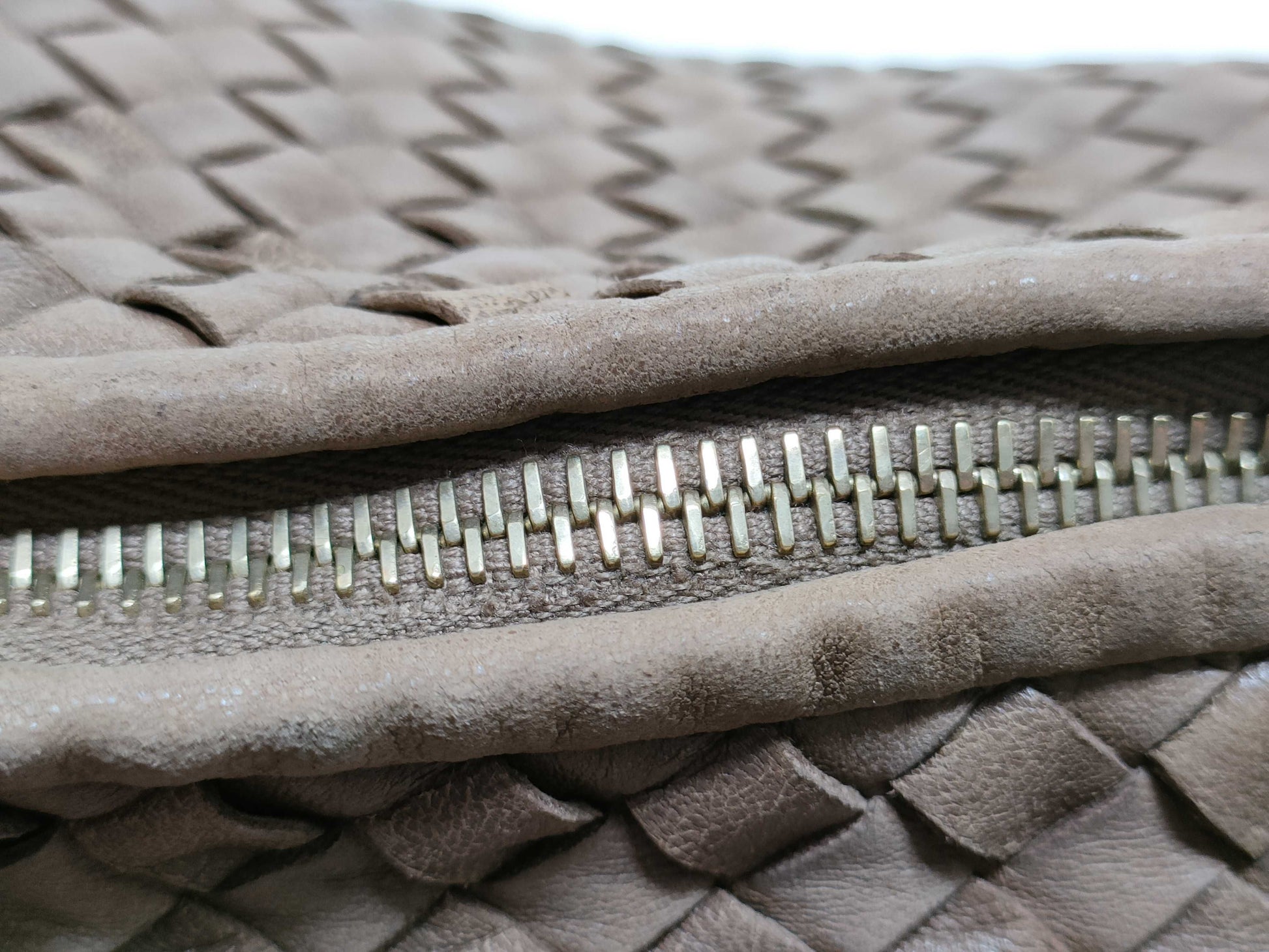 BOTTEGA VENETA Intrecciato Bottega Veneta Hobo Shoulder Bag