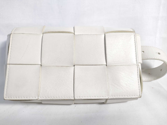 BOTTEGA VENETA Cassette Body Bag Maxi Intrecciato Shoulder Bag