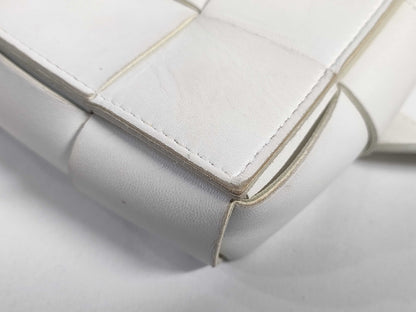 BOTTEGA VENETA Cassette Body Bag Maxi Intrecciato Shoulder Bag