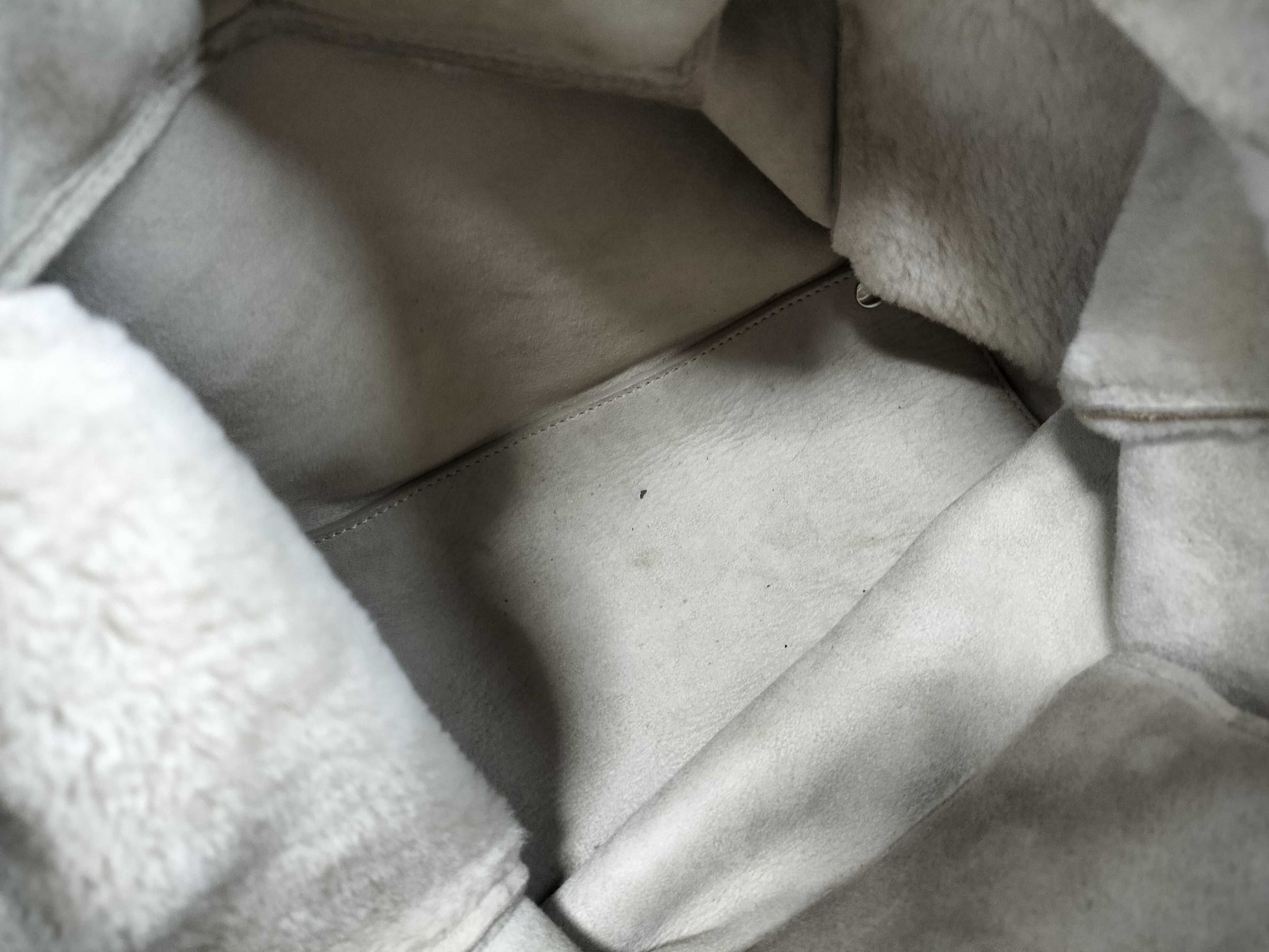 BALENCIAGA Paper Tote Bag Mouton Tote Bag