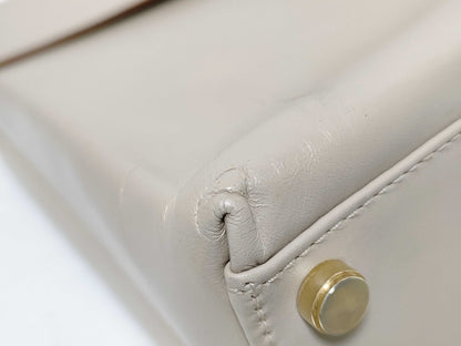 Salvatore Ferragamo Gancini Ferragamo Gancini Shoulder Bag in Beige with Strap