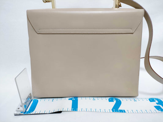Salvatore Ferragamo Gancini Ferragamo Gancini Shoulder Bag in Beige with Strap