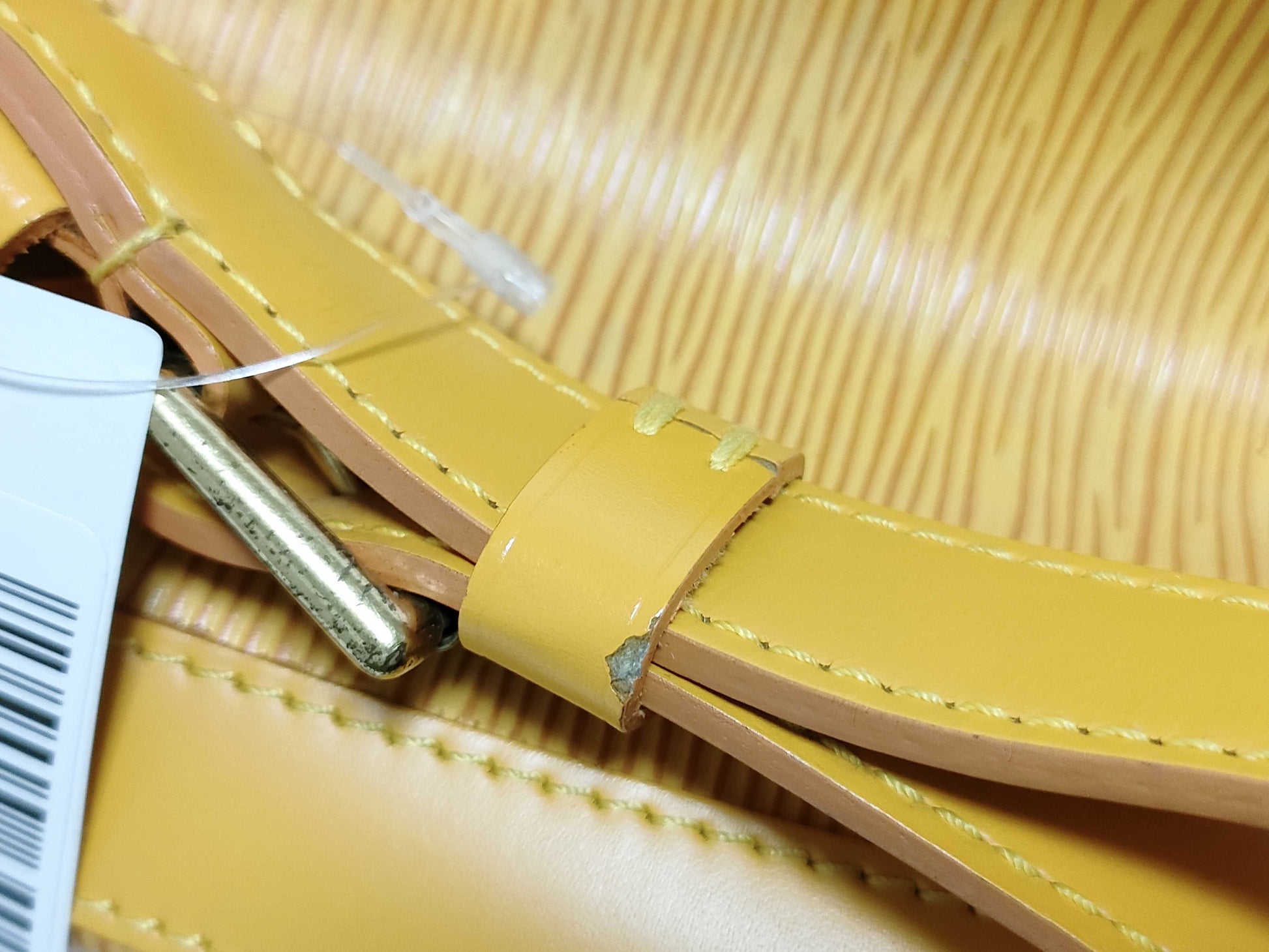 LOUIS VUITTON RFID Unverifiable Epi Leather Shoulder Bag M44009 SP0957