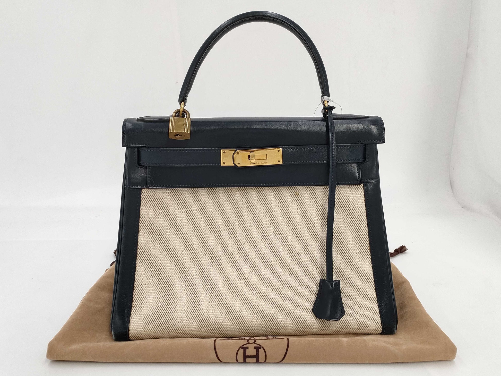 HERMES Kelly 28 Handbag, Toile H, Gold Hardware, Gold
