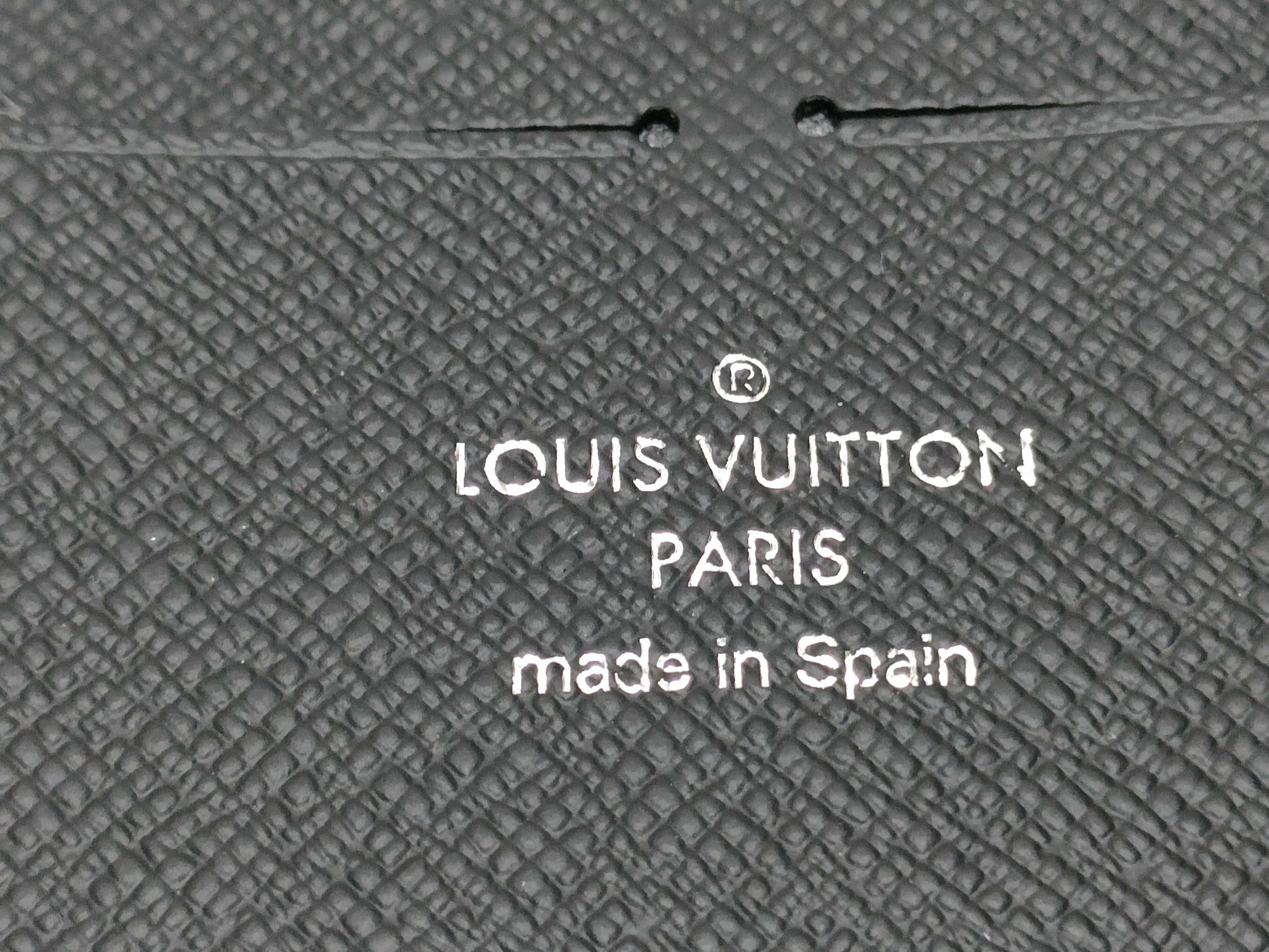 LOUIS VUITTON RFID confirmed, serial number not confirmed, Monogram Louis Vuitton Zippy Organizer NM Monogram Eclipse M82081 RFID wallet