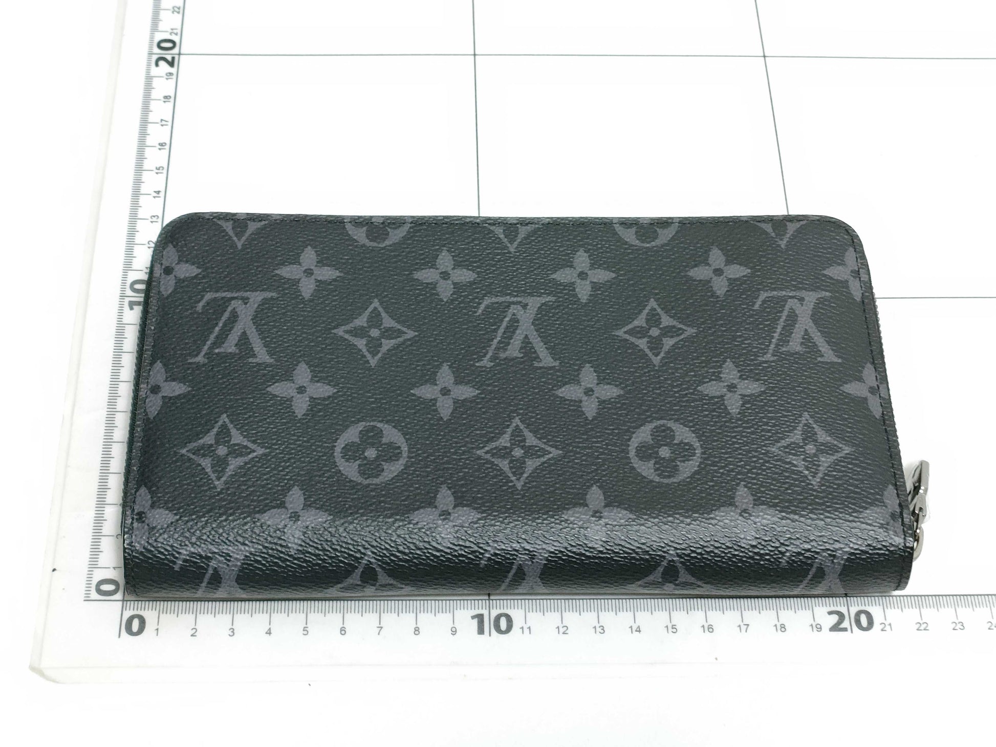 LOUIS VUITTON RFID confirmed, serial number not confirmed, Monogram Louis Vuitton Zippy Organizer NM Monogram Eclipse M82081 RFID wallet