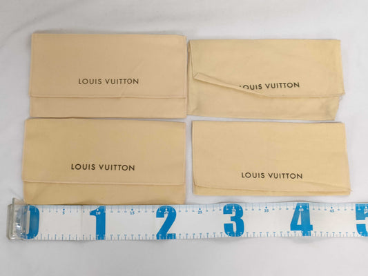 LOUIS VUITTON LOUIS VUITTON LOUIS VUITTON Dust Bags Dust Bags Dust Bags Other Accessories