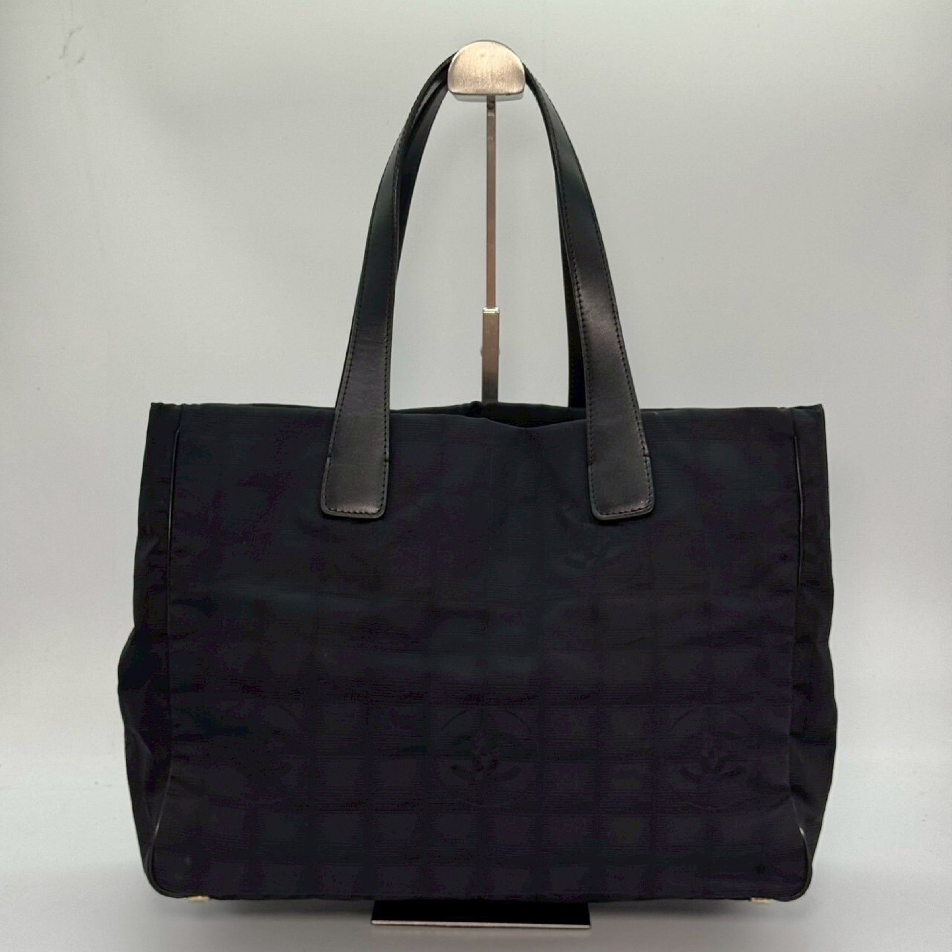 CHANEL New Travel Line Black Tote Bag 9073425