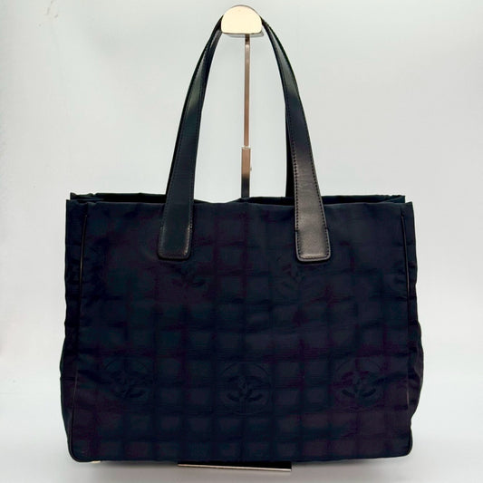 CHANEL New Travel Line Black Tote Bag 9073425