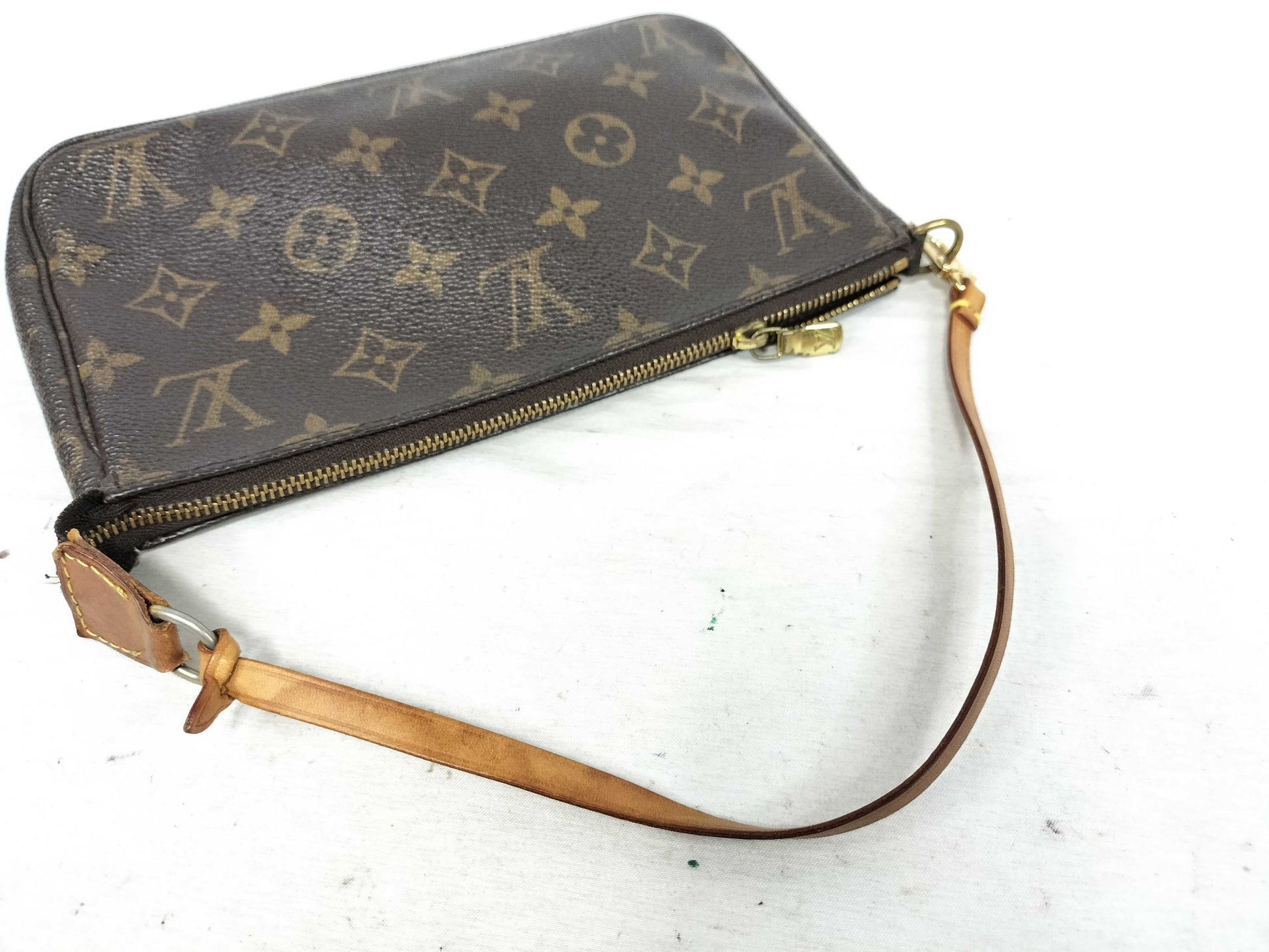 LOUIS VUITTON RFID Unverifiable VI1000 Monogram M51980 VI1000 Pochette Accessoires Handbag