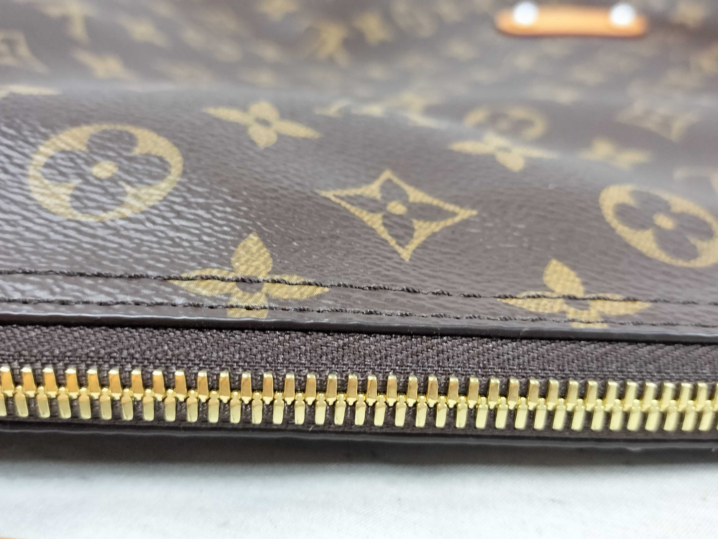 LOUIS VUITTON RFID Verified, Serial Number Unverifiable, Monogram M14018 Vagabond Hobo Shoulder Bag