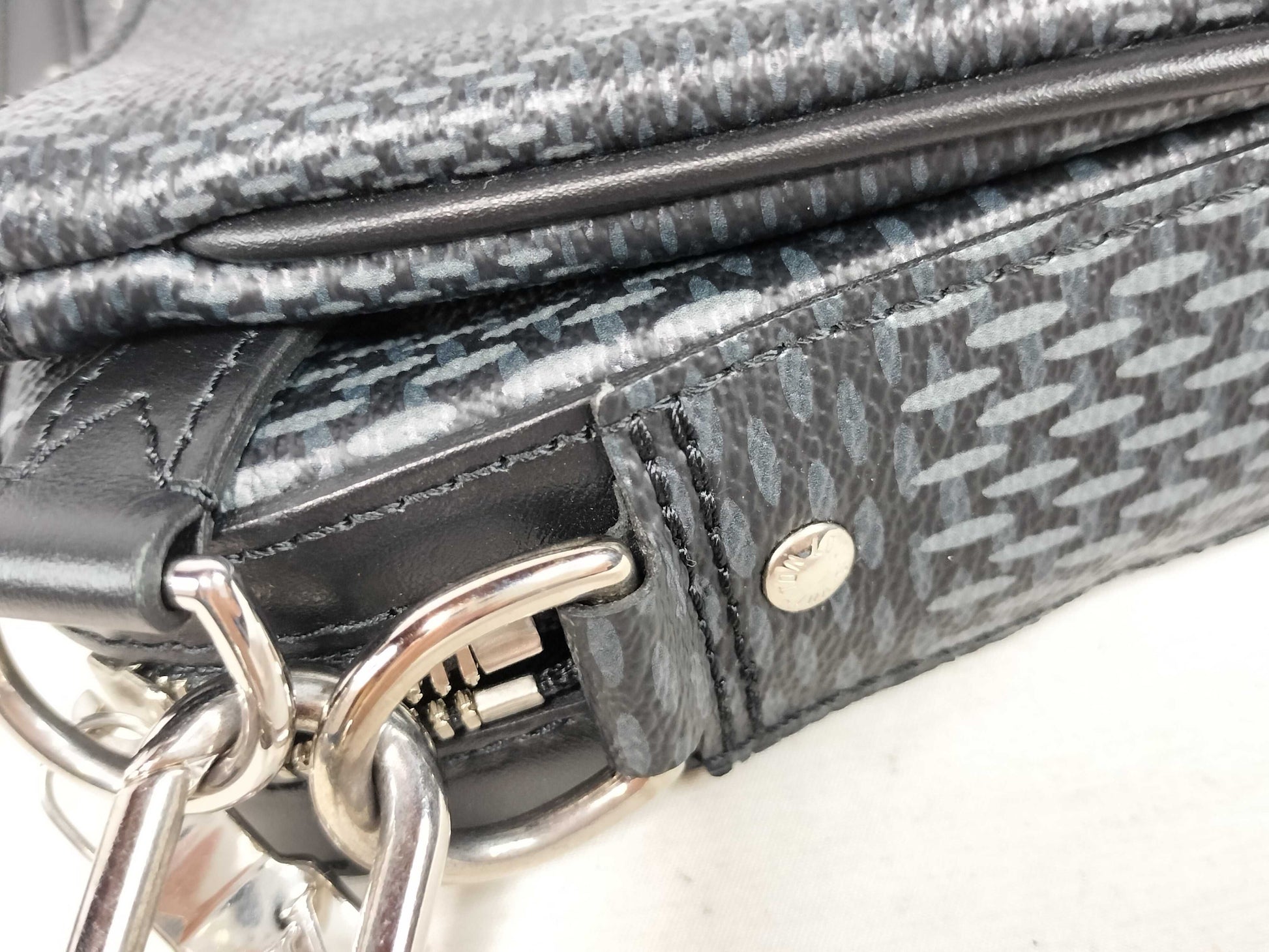 LOUIS VUITTON RFID Unverifiable Serial Number Unverifiable N50017 Trio Messenger Shoulder Bag