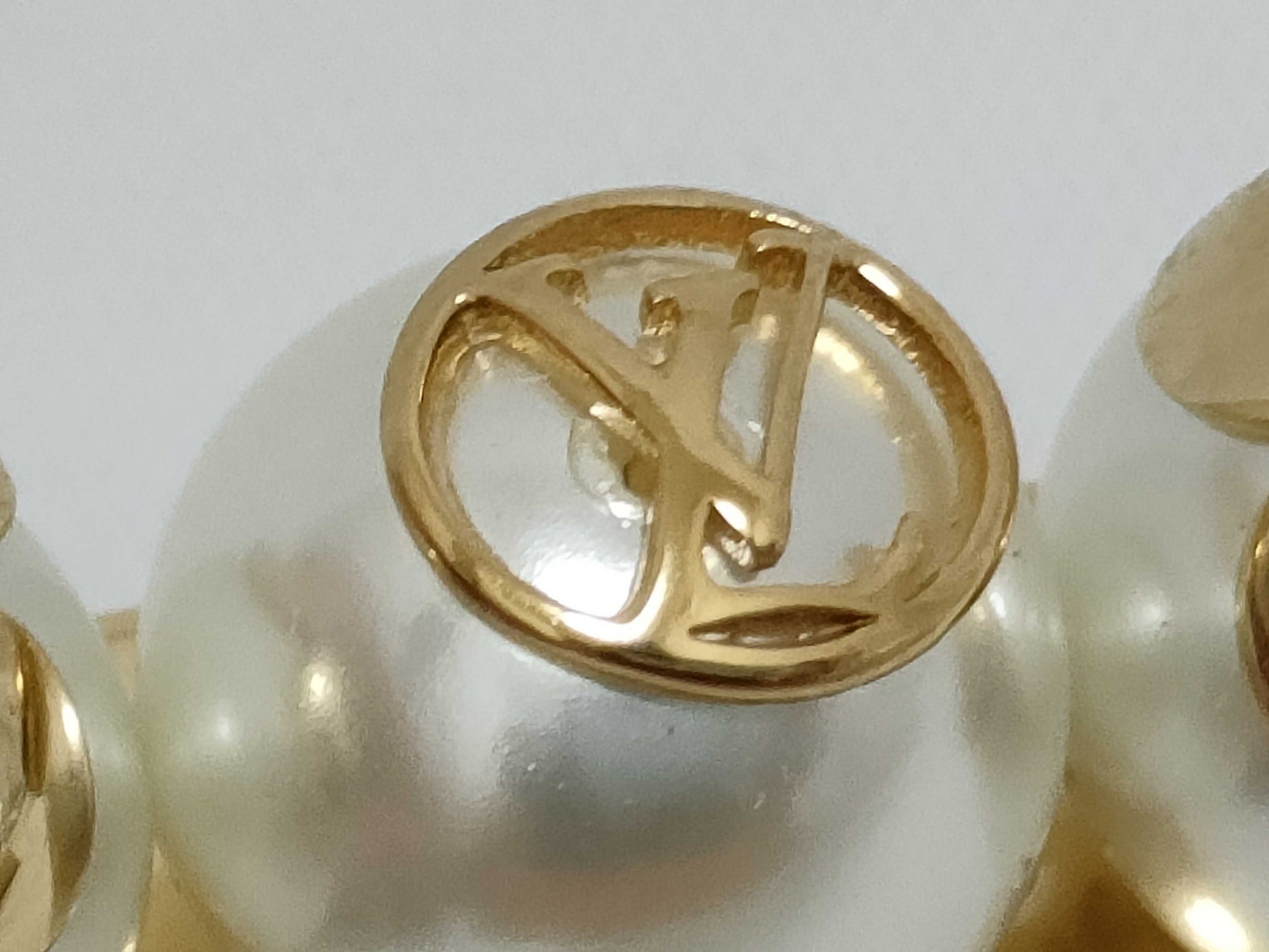 LOUIS VUITTON RFID Unverifiable M68953 Vuitton Hair Accessory