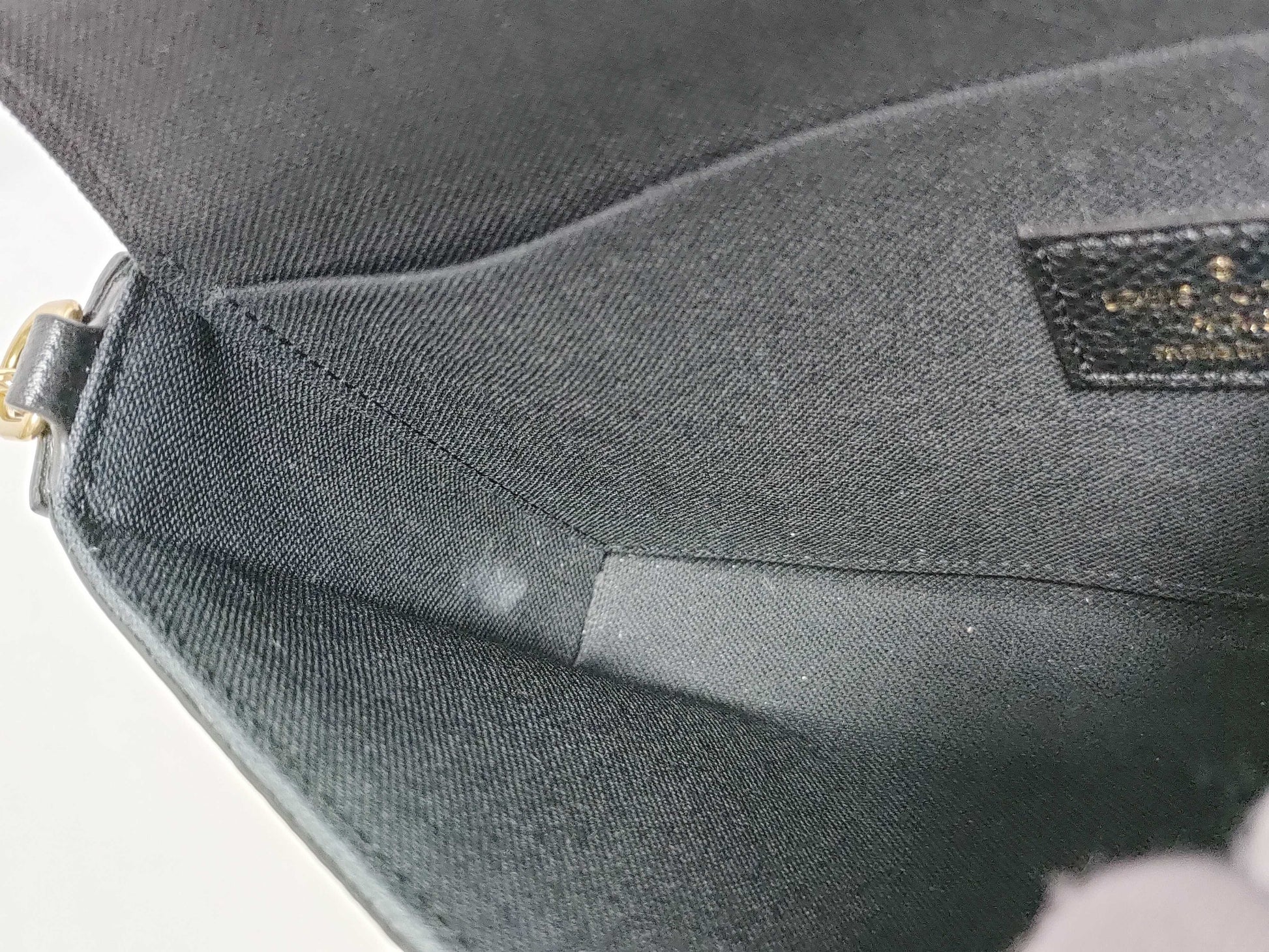 LOUIS VUITTON RFID Verified, Serial Unconfirmed, Monogram Empreinte Pochette Felicie Shoulder Bag M82477 RFID Shoulder Bag