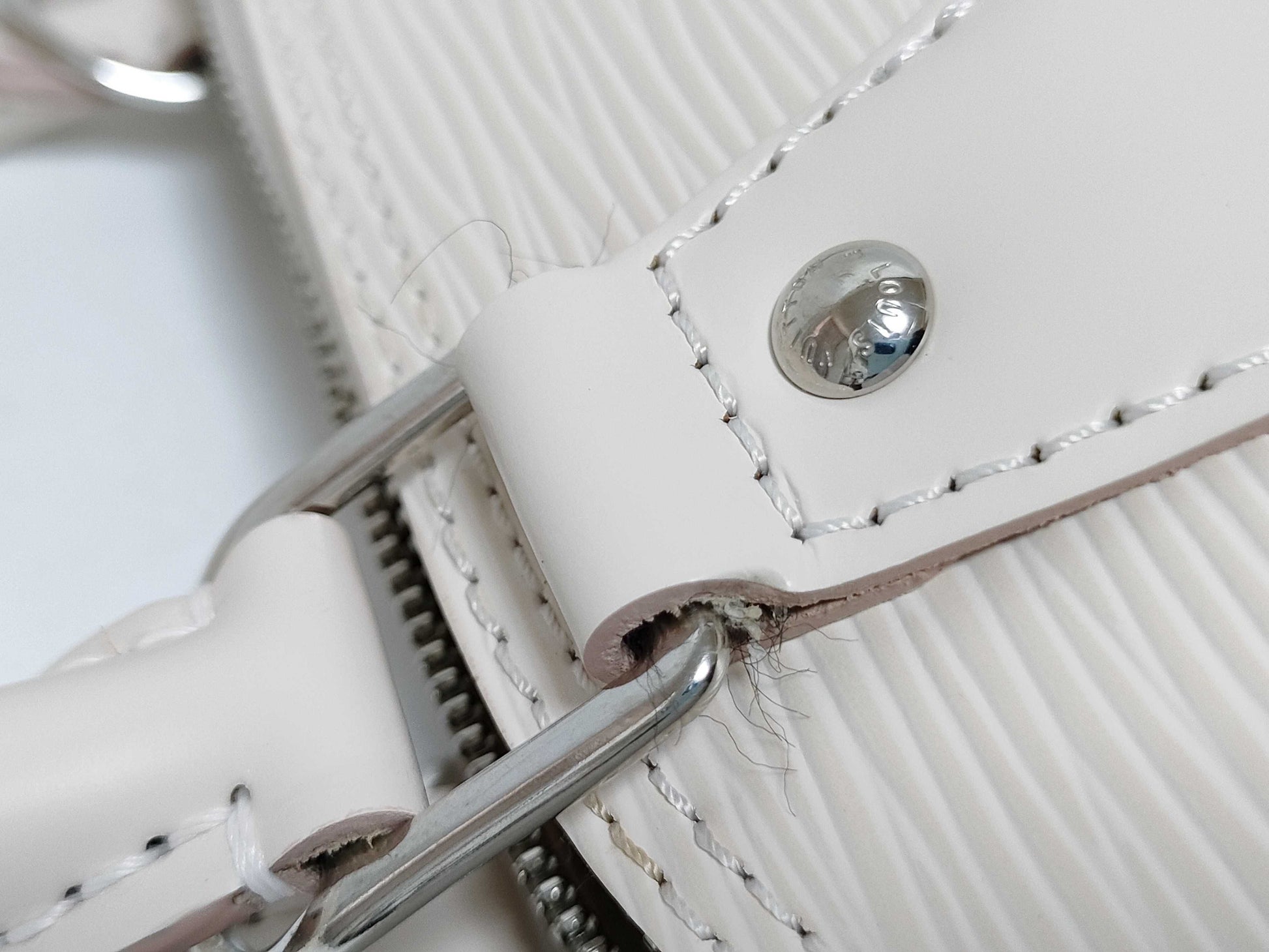 LOUIS VUITTON RFID Verified, Serial Number Unconfirmed, Epi Louis Vuitton Epi Alma BB Handbag M58706
