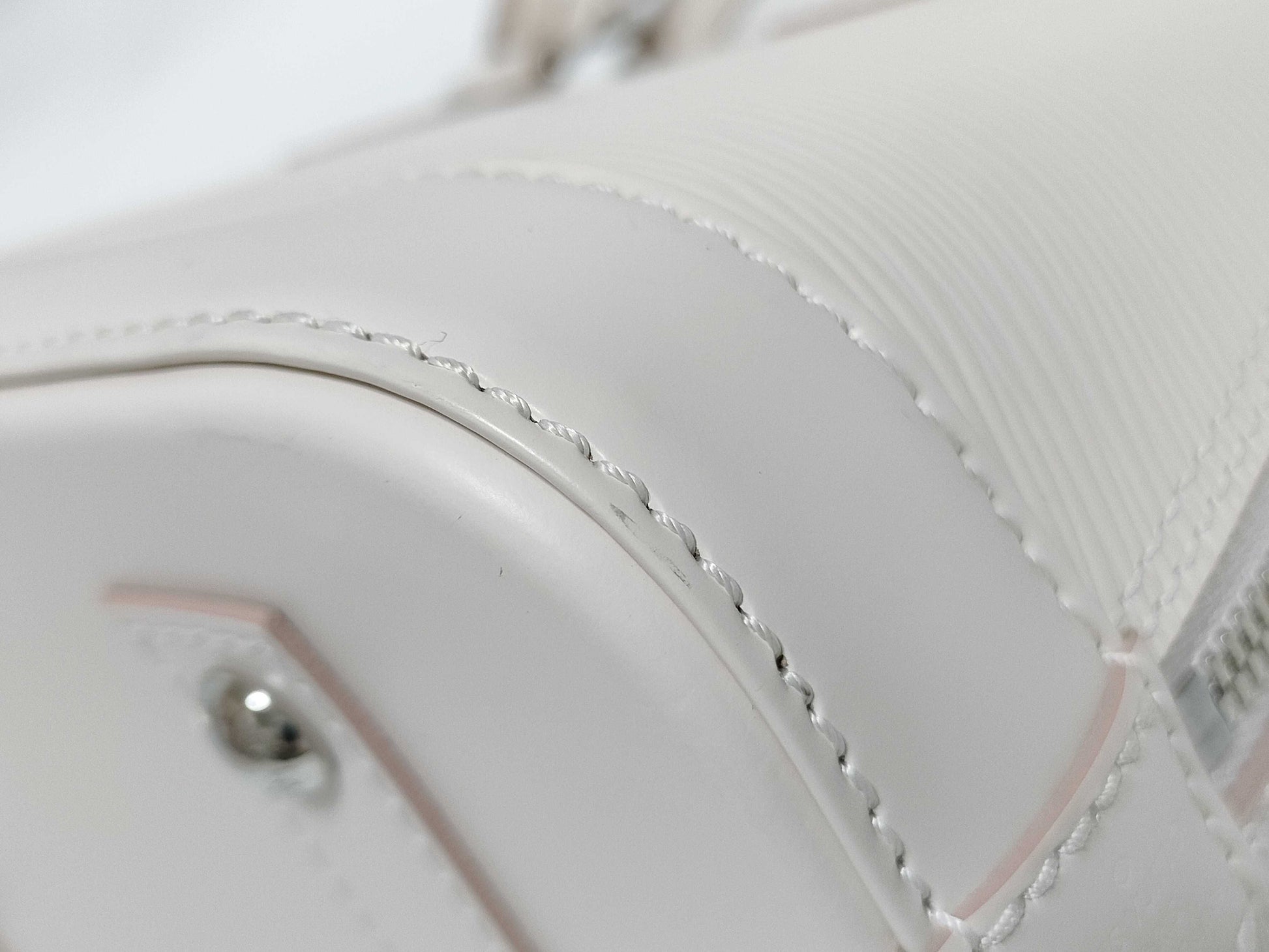 LOUIS VUITTON RFID Verified, Serial Number Unconfirmed, Epi Louis Vuitton Epi Alma BB Handbag M58706