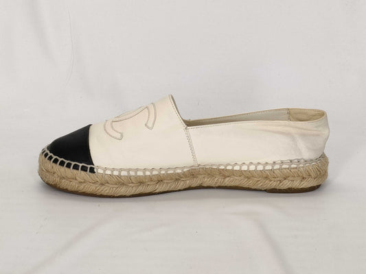 CHANEL Coco Mark CHANEL Women's Shoes Size 37 Beige with Dust Bag Other Shoes