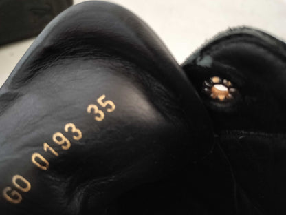 LOUIS VUITTON GO01930193 Louis Vuitton Women's Sneakers Size 35 Black
