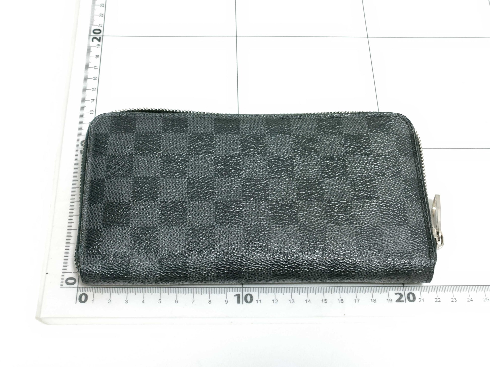 LOUIS VUITTON RFID Unverifiable CT1142 Damier LOUIS VUITTON N63077 Damier Graphite Zippy Organizer Wallet