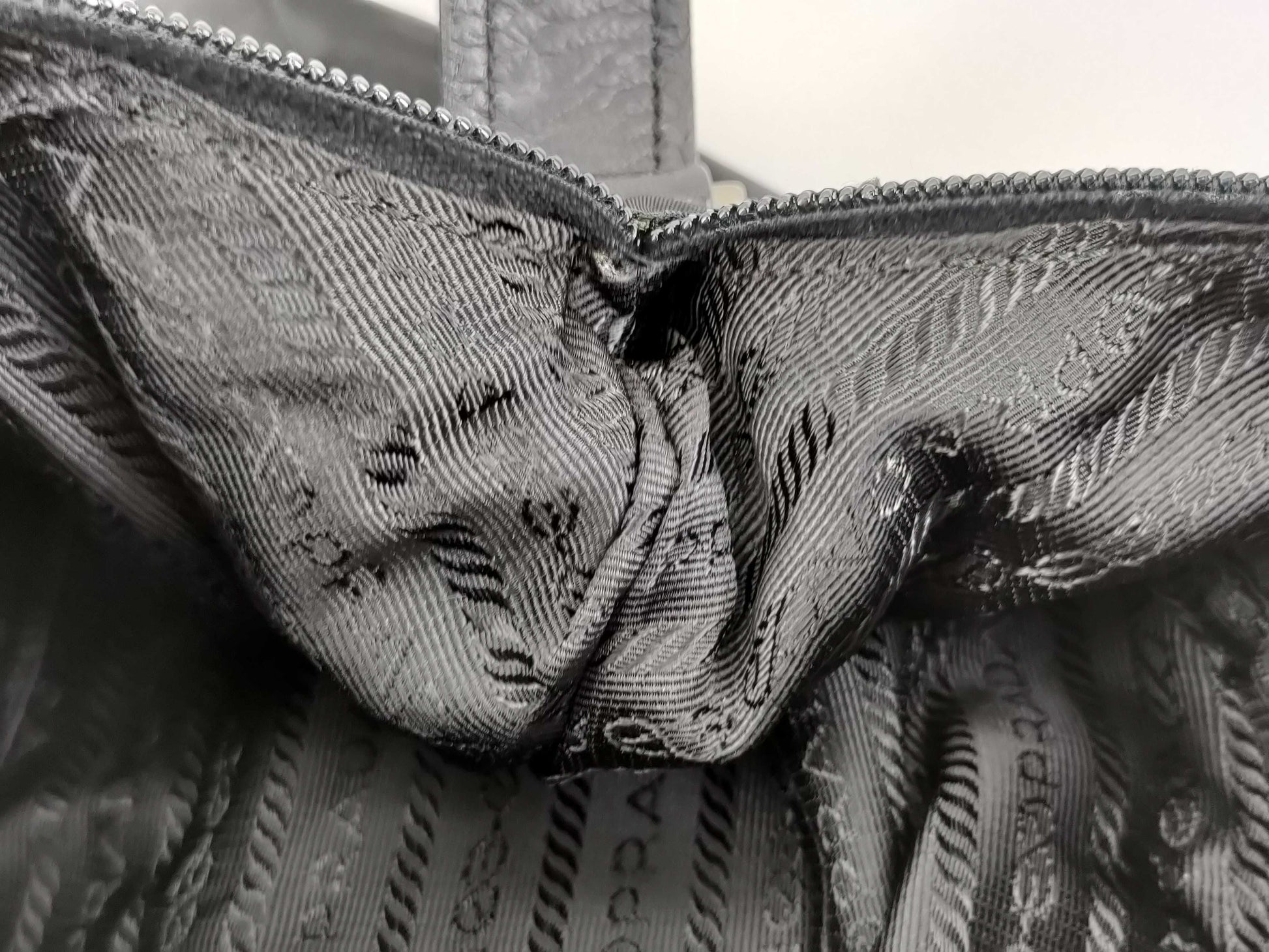 PRADA Nylon PRADA/Prada Nylon Shoulder Bag Shoulder Bag