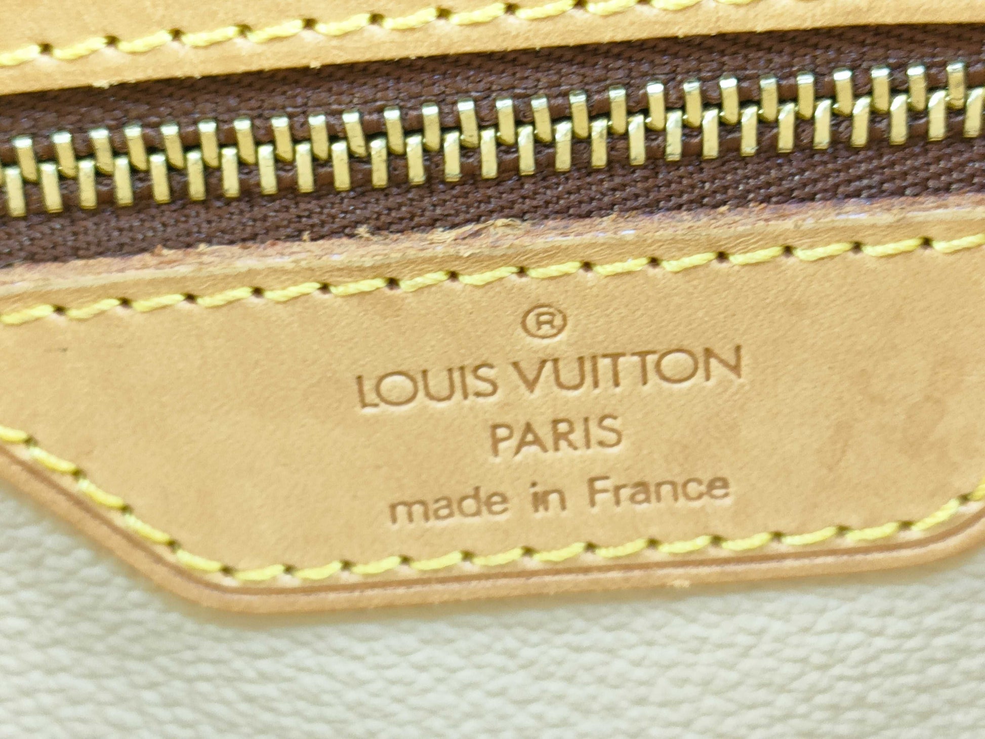 LOUIS VUITTON [Serial Number] RFID Unverifiable Monogram LOUIS VUITTON Monogram M42238 Petit Bucket Tote Bag Tote Bag