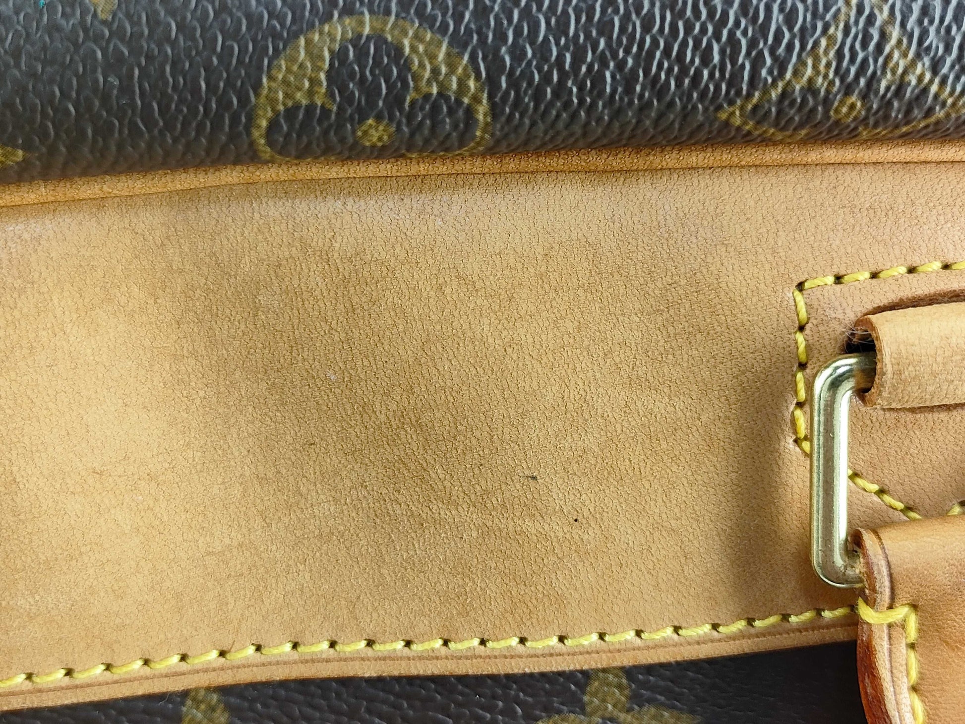 LOUIS VUITTON [Serial Number] RFID Unverifiable Monogram LOUIS VUITTON Handbag M47270 Deauville Monogram Handbag