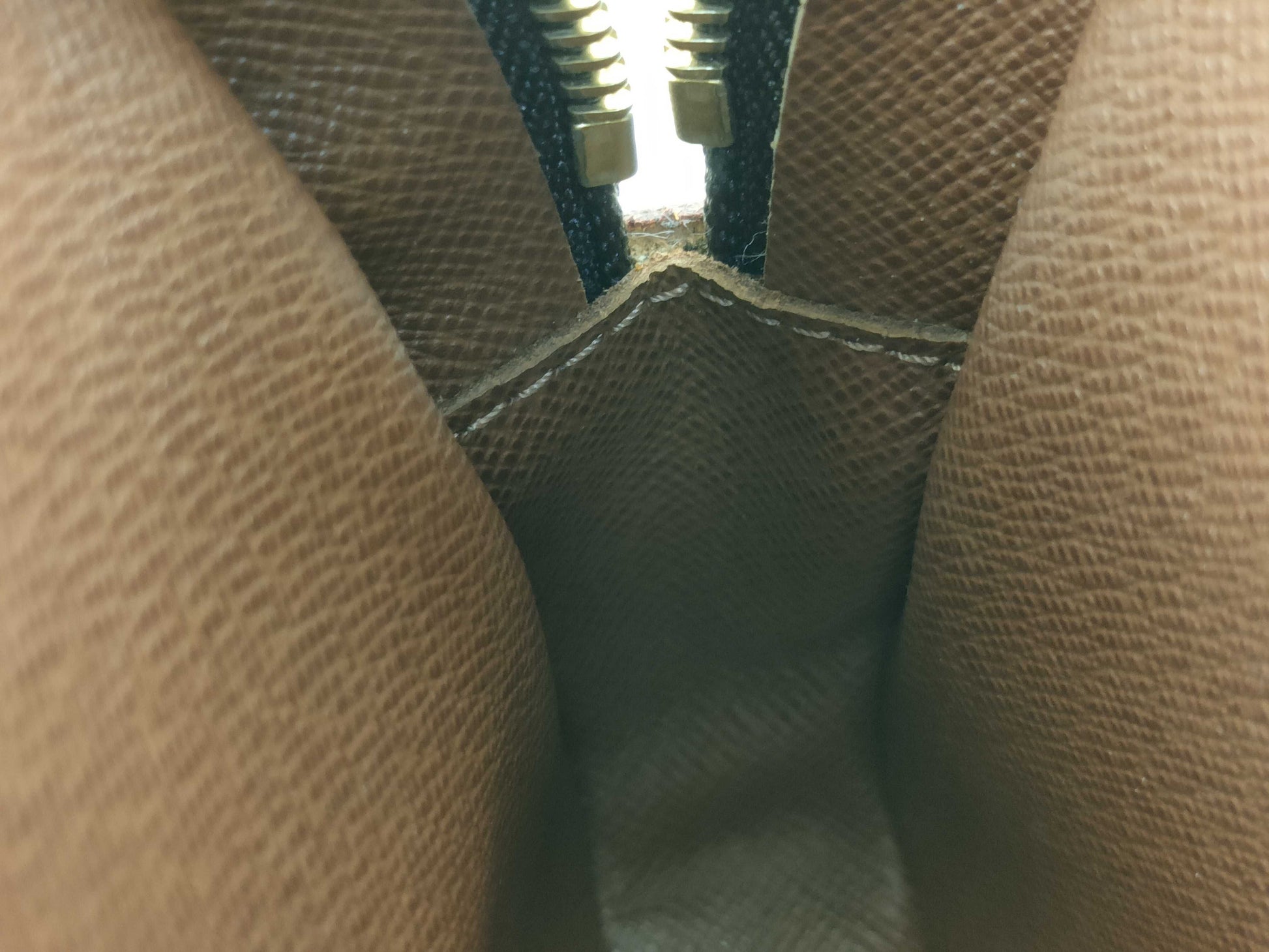 LOUIS VUITTON [Serial Number] RFID Unverifiable Monogram LOUIS VUITTON M51828 Monogram Marly Bandouliere Shoulder Bag 