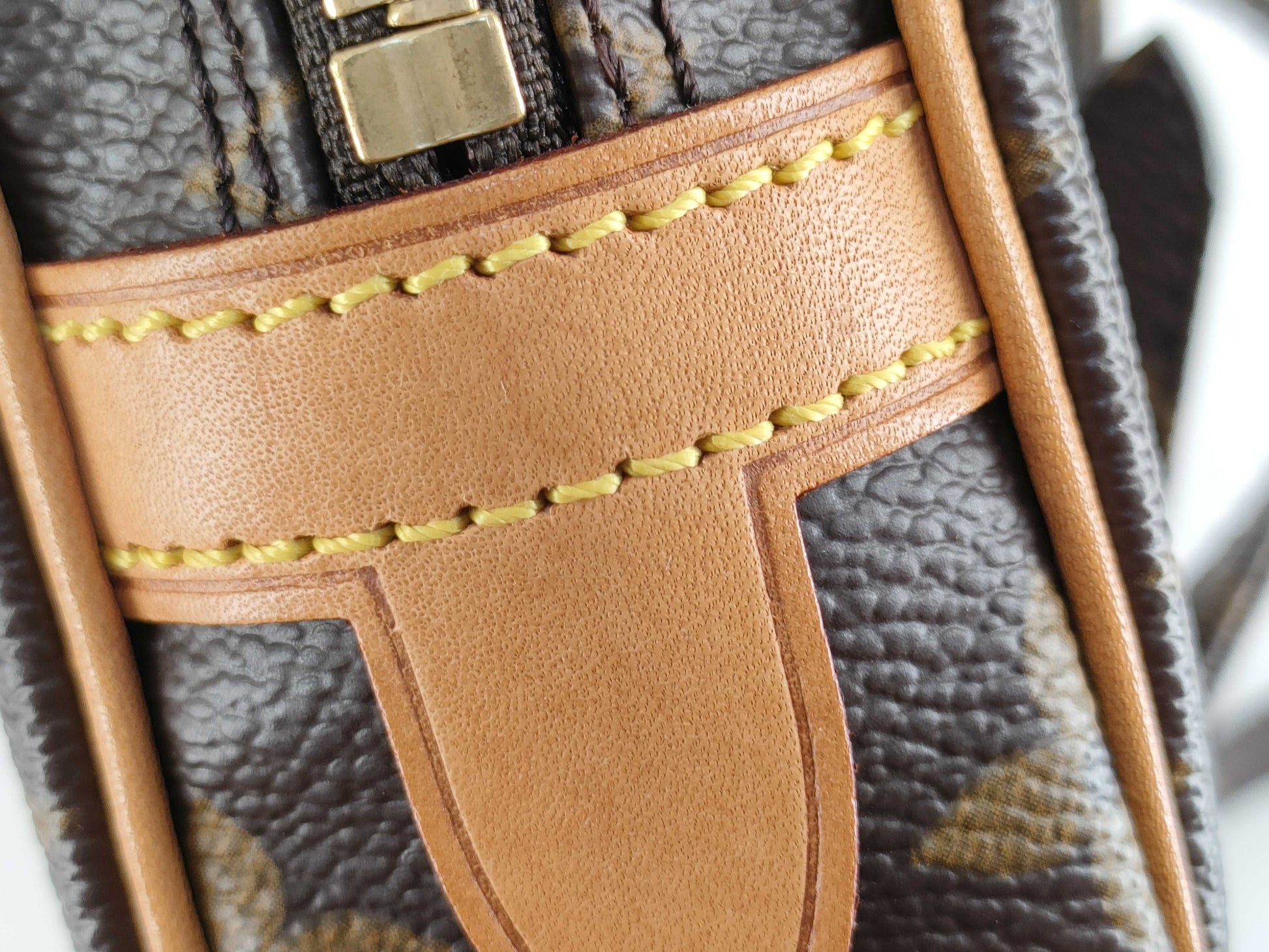LOUIS VUITTON [Serial Number] RFID Unverifiable Monogram LOUIS VUITTON M51828 Monogram Marly Bandouliere Shoulder Bag 