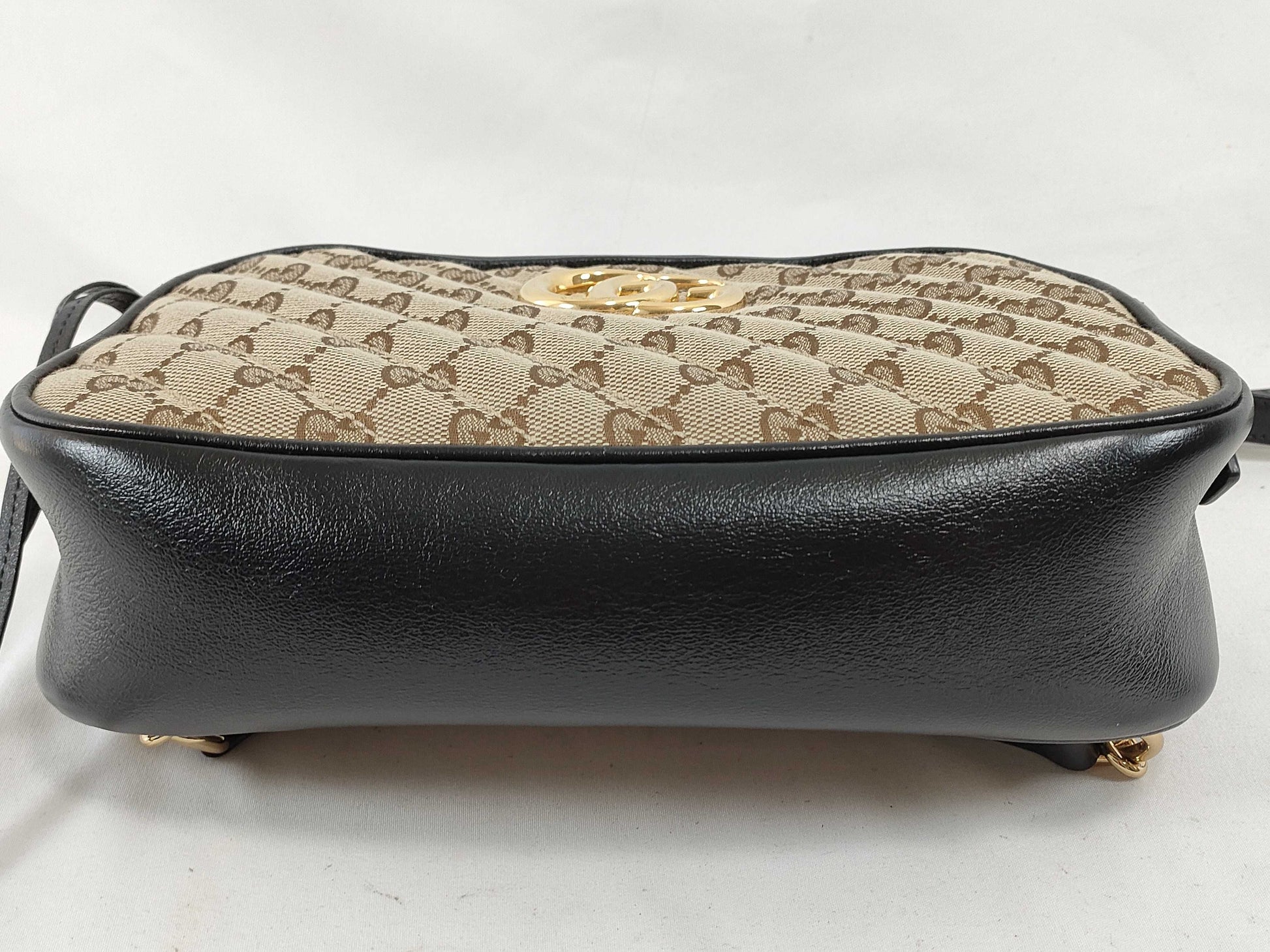 GUCCI GG Canvas GUCCI GG Canvas GG Marmont Canvas and Leather Chain Shoulder Bag with Initials Shoulder Bag