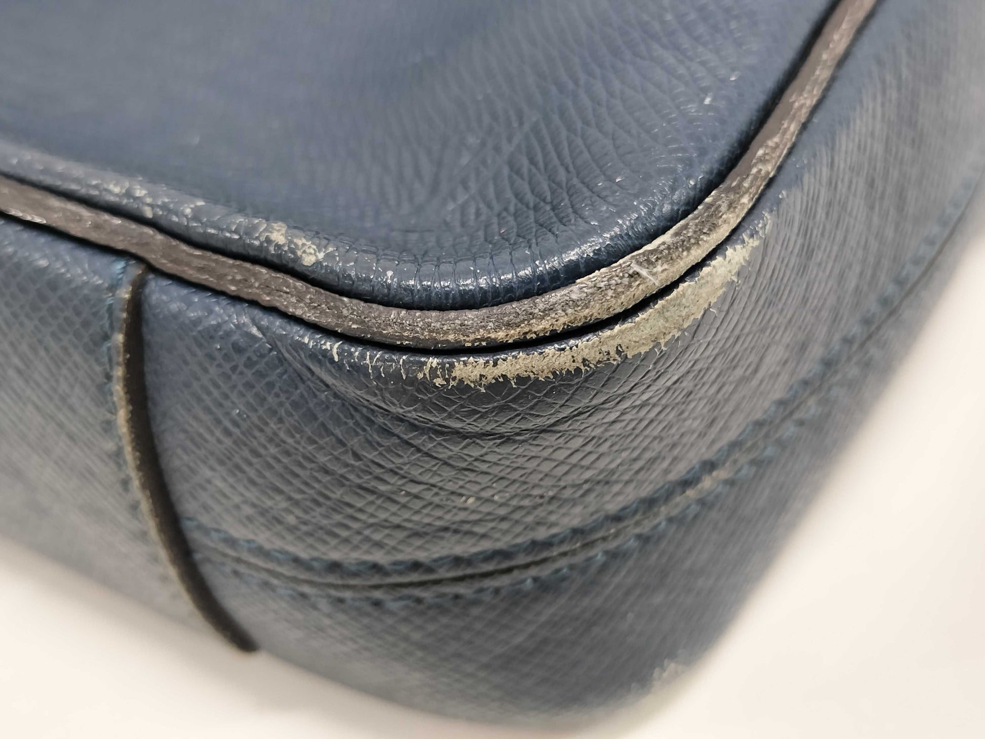 LOUIS VUITTON Louis Vuitton Business Bag Taiga Igor Business Bag